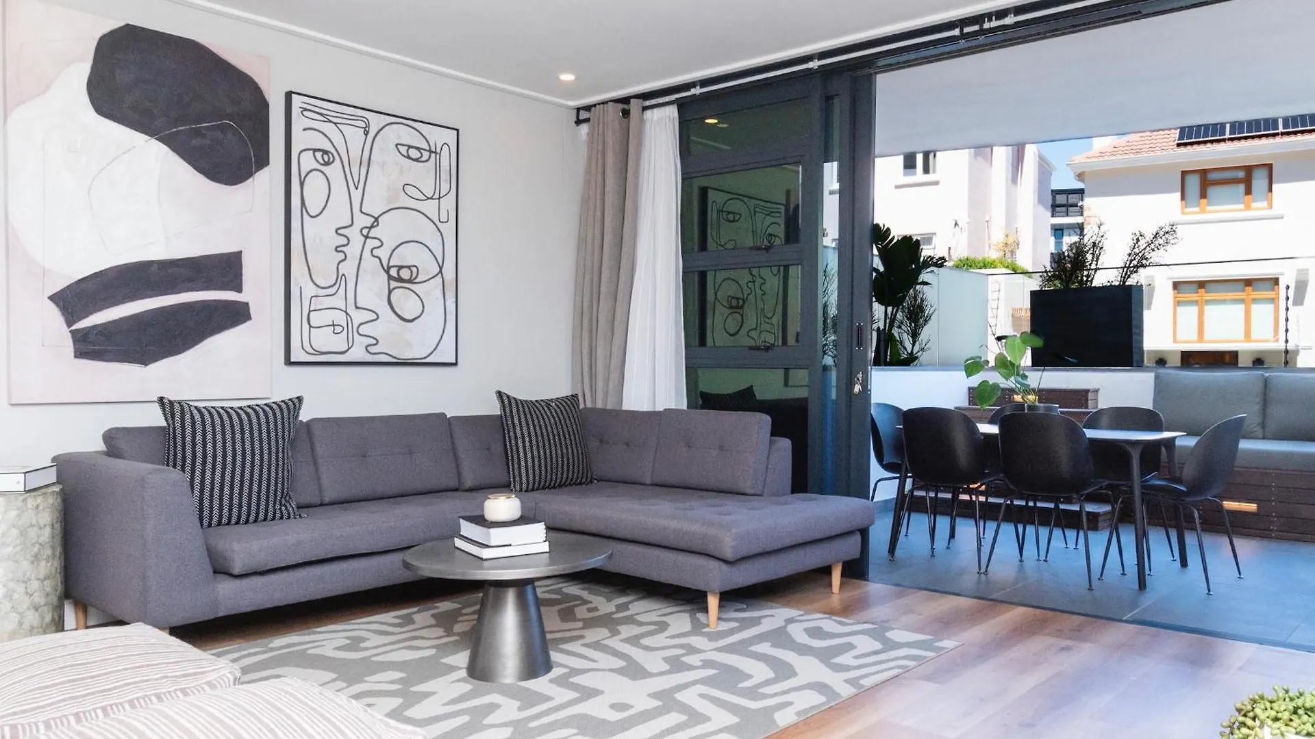 Apartment Casa On Bantry By Totalstay Cape Town